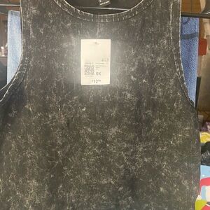 Black Sleeveless Top